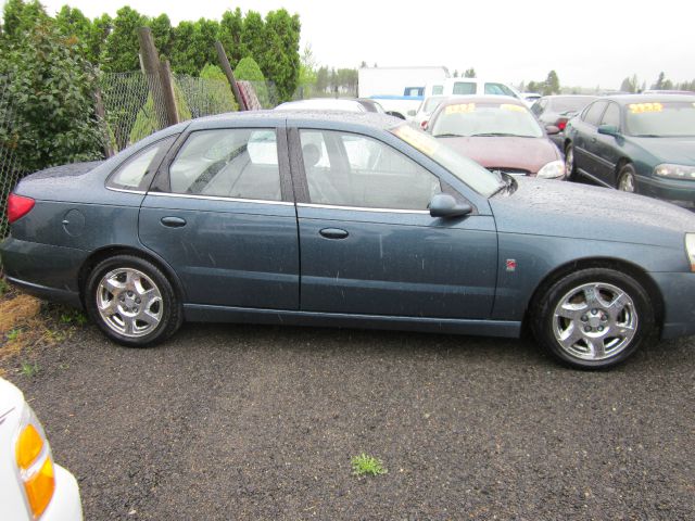 Saturn L Series 2003 photo 1