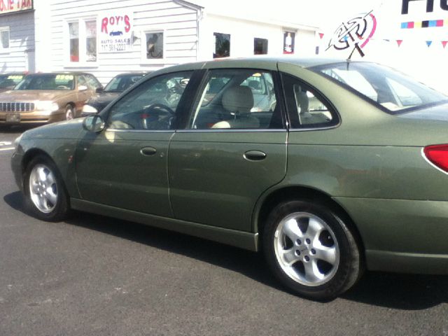 Saturn L Series 2003 photo 8