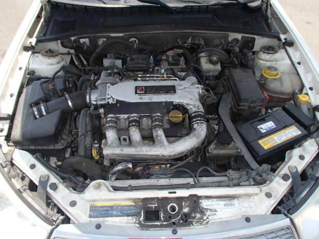 Saturn L Series 2003 photo 4