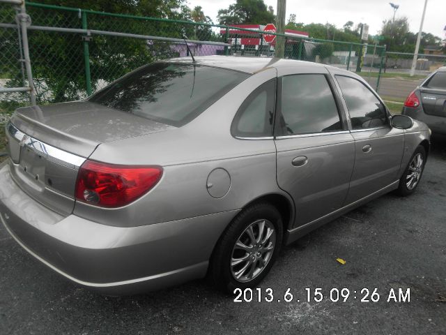 Saturn L Series 2003 photo 1