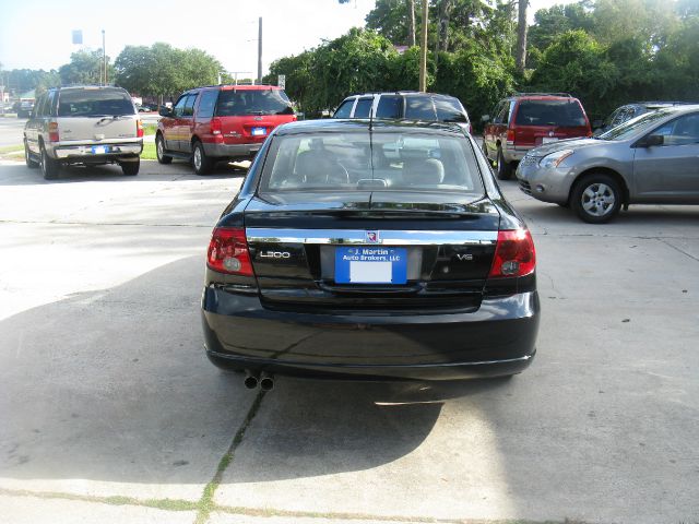 Saturn L Series 2003 photo 3