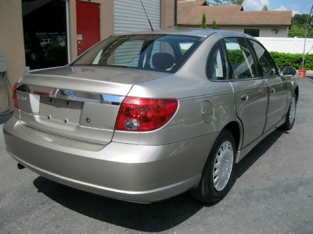 Saturn L Series 2WD Eddie Bauer Sedan