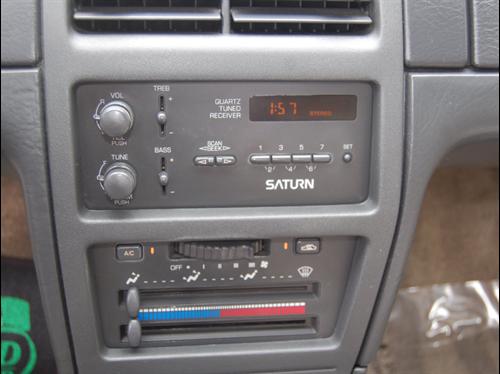 Saturn S Series 1994 photo 2