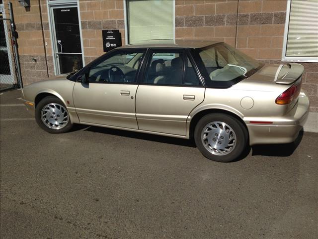 Saturn S Series 1995 photo 1