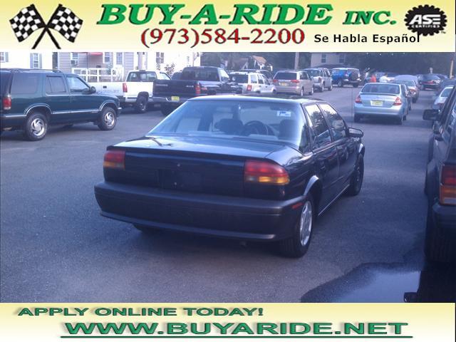 Saturn S Series 1995 photo 2