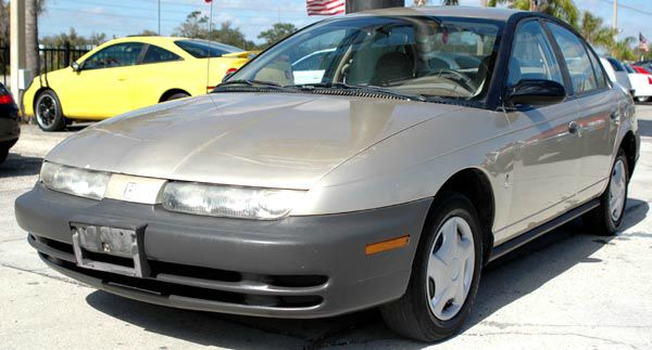 Saturn S Series Base S Sedan