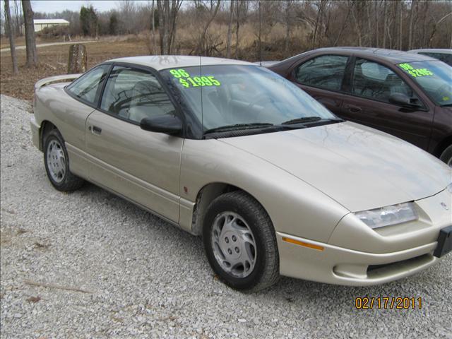 Saturn S Series 1996 photo 2