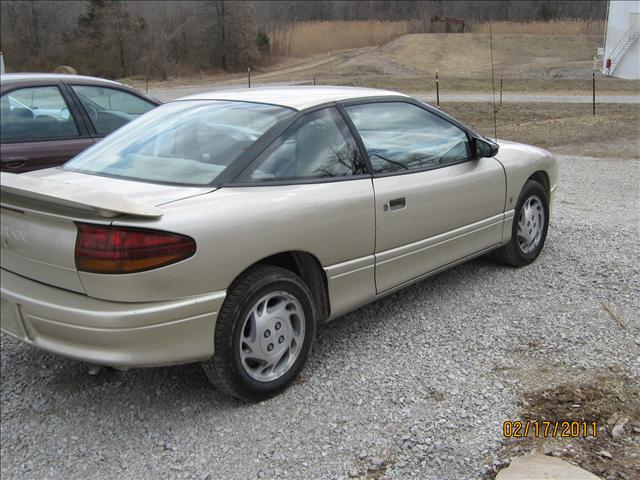 Saturn S Series 1996 photo 3