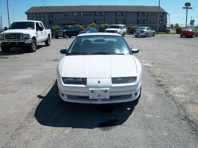 Saturn S Series 1996 photo 1