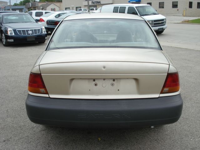 Saturn S Series 1996 photo 7