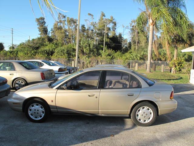 Saturn S Series 1996 photo 5