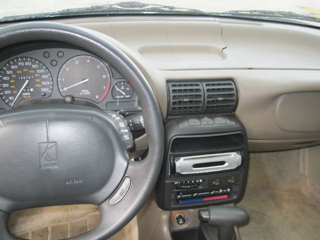 Saturn S Series 1996 photo 1