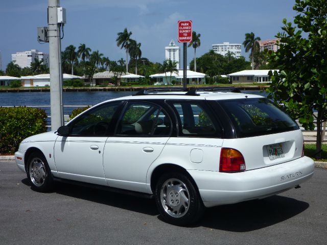 Saturn S Series 1997 photo 3