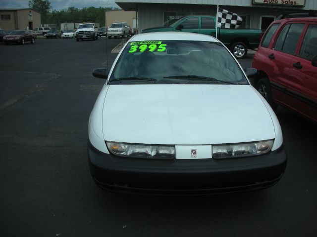 Saturn S Series 1997 photo 2