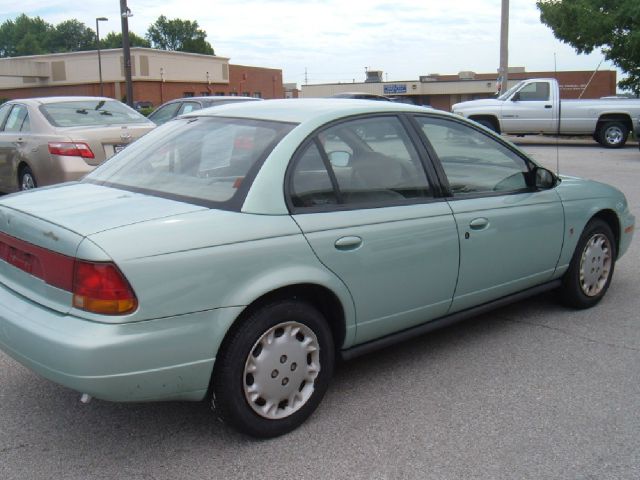 Saturn S Series 1997 photo 1