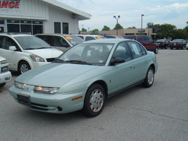 Saturn S Series 1997 photo 2