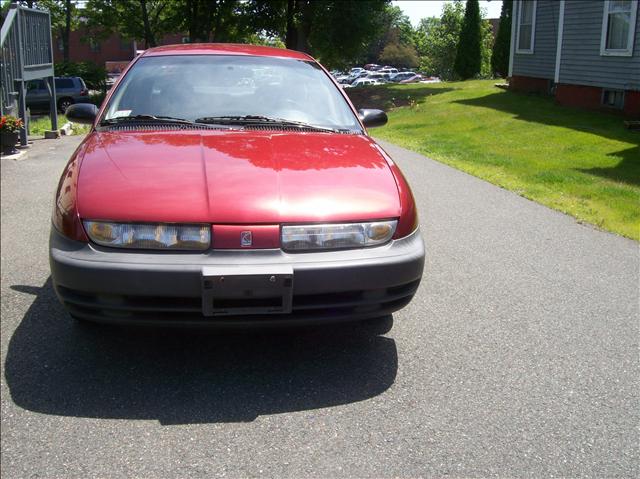 Saturn S Series 1998 photo 1