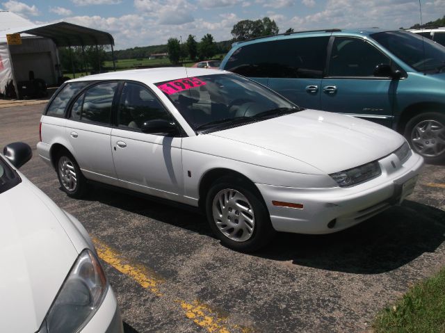 Saturn S Series 1998 photo 1