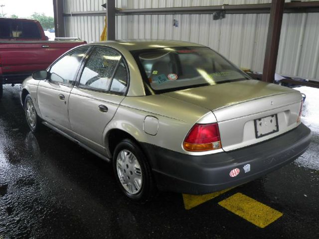 Saturn S Series 1998 photo 1