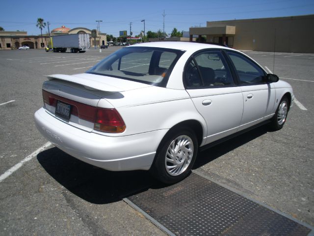 Saturn S Series 1998 photo 4