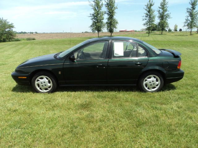 Saturn S Series 1998 photo 1