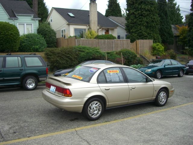 Saturn S Series 1999 photo 2