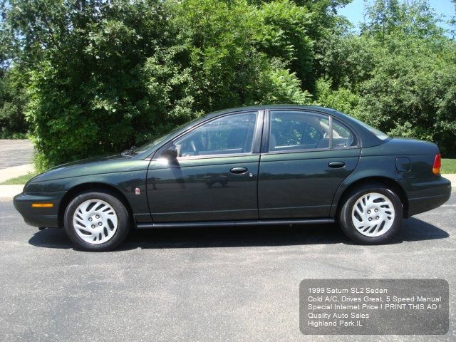 Saturn S Series 1999 photo 2