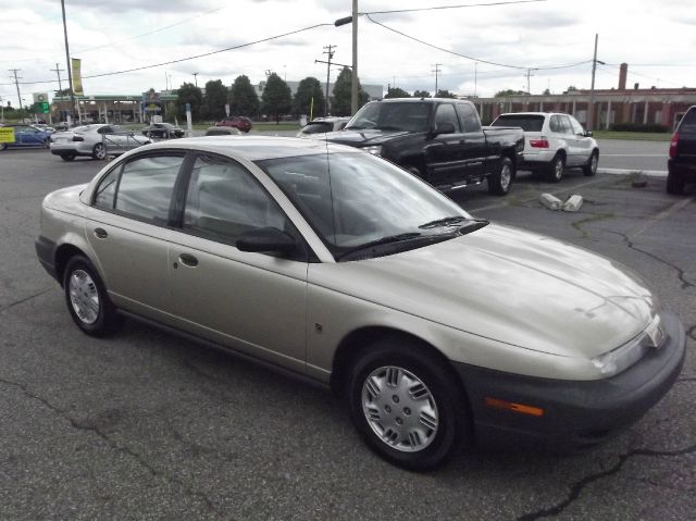 Saturn S Series Base S Sedan