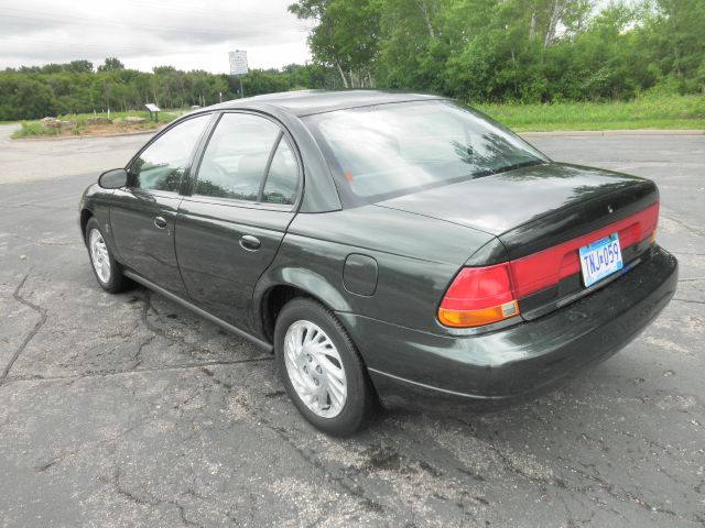 Saturn S Series 1999 photo 7