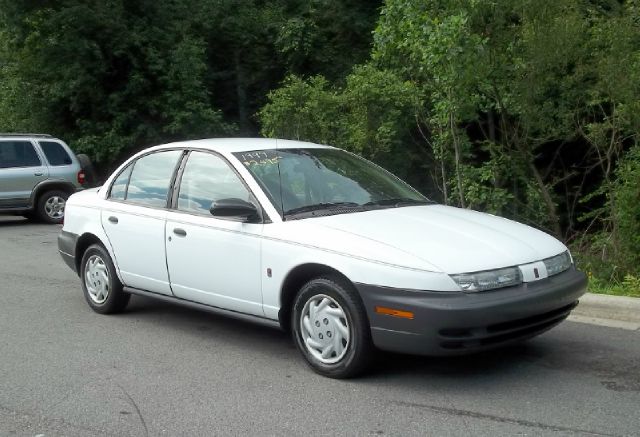 Saturn S Series 1999 photo 3