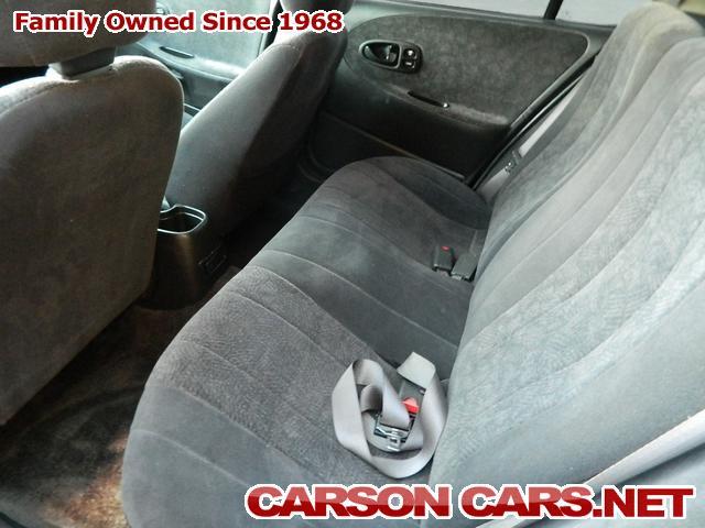 Saturn S Series 1999 photo 4