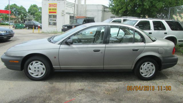 Saturn S Series 1999 photo 3