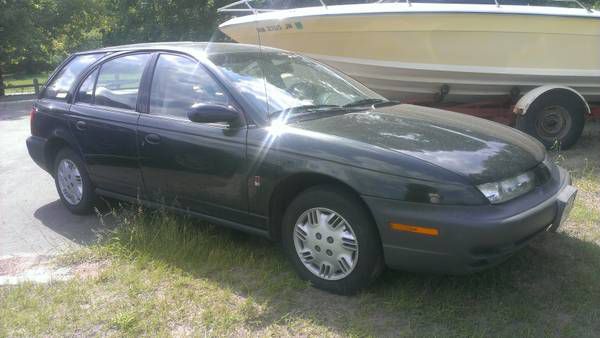 Saturn S Series 1999 photo 2