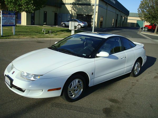 Saturn S Series 1999 photo 10