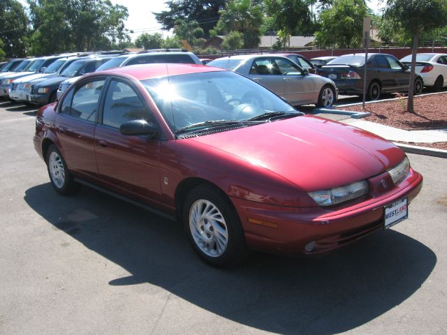 Saturn S Series 1999 photo 4