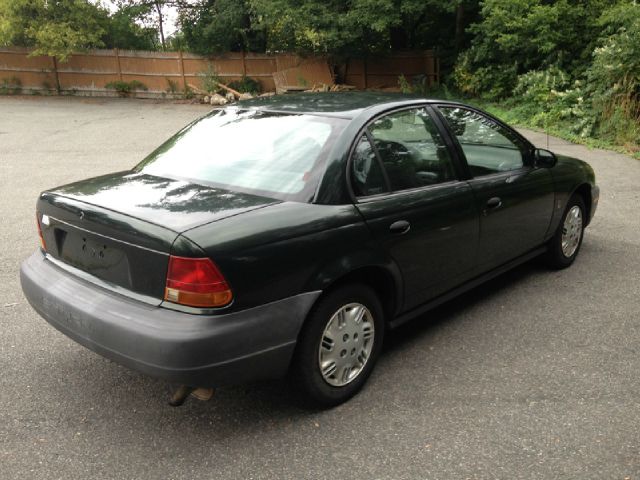 Saturn S Series 1999 photo 1