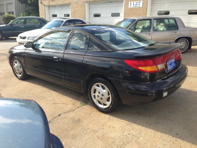 Saturn S Series 1999 photo 2