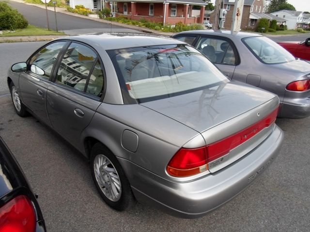 Saturn S Series 1999 photo 2