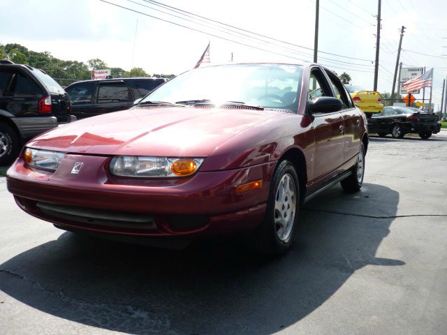 Saturn S Series 2000 photo 2