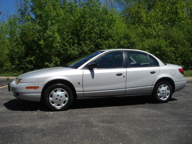 Saturn S Series 2000 photo 15