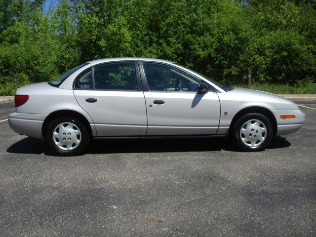 Saturn S Series 2000 photo 22