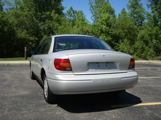 Saturn S Series 2000 photo 6