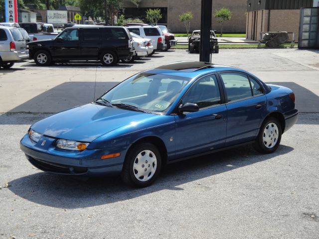 Saturn S Series 2000 photo 17