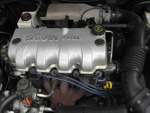 Saturn S Series 2000 photo 4