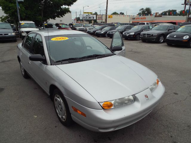 Saturn S Series 2000 photo 3