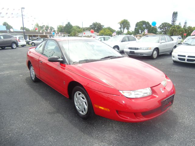 Saturn S Series 2000 photo 1