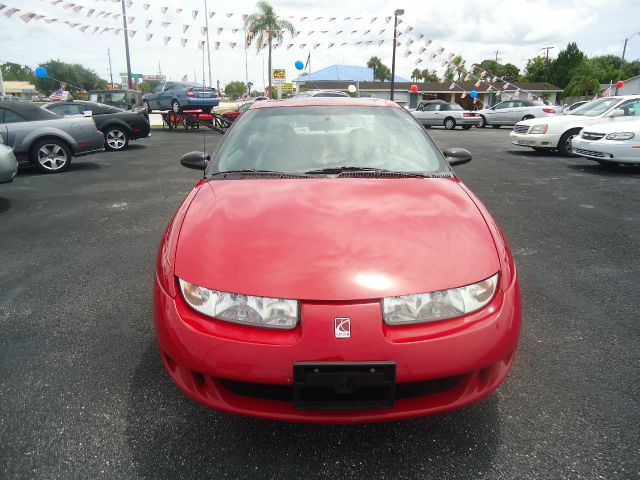 Saturn S Series 2000 photo 2