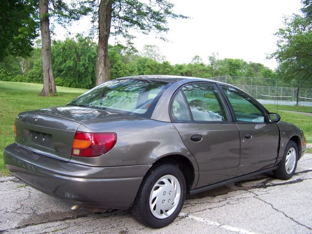 Saturn S Series 2000 photo 4