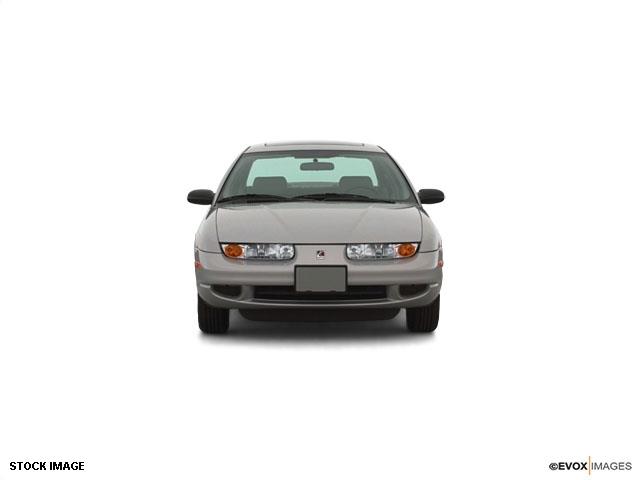 Saturn S Series 2000 photo 2