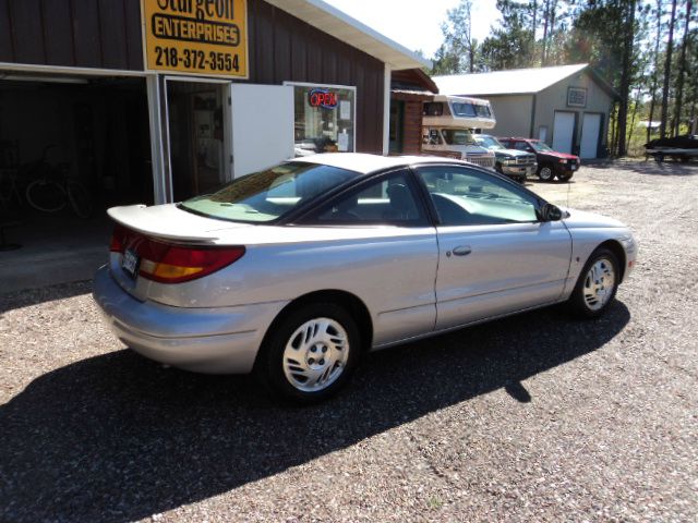 Saturn S Series 2000 photo 12